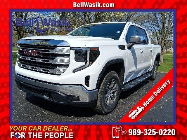 2026 GMC Sierra 1500 SLE in Summit White — front three-quarter view